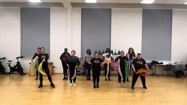 Missy Elliot - Get your freak on смотреть онлайн