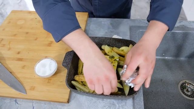 ДВА БЫСТРЫХ и ВКУСНЫХ БЛЮДА на УЖИН - Рыба с овощами и сливочный картофель! смотреть онлайн