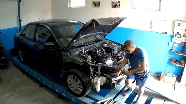 Mitsubishi Lancer 9. повреждения. разборка.
