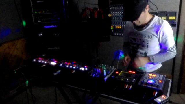 Techno machine nonstop jam, KORG electribe, electribe sampler, KAOSSILATOR PRO+, Roland SP-404SX, смотреть онлайн