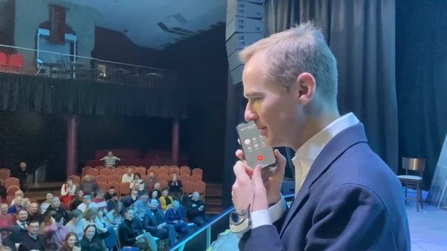 Продаёт на совесть, но не предлагает клиенту ничего. Как не надо продавать. Ошибки продаж. смотреть онлайн