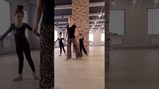 Самба. Упражнения смотреть онлайн