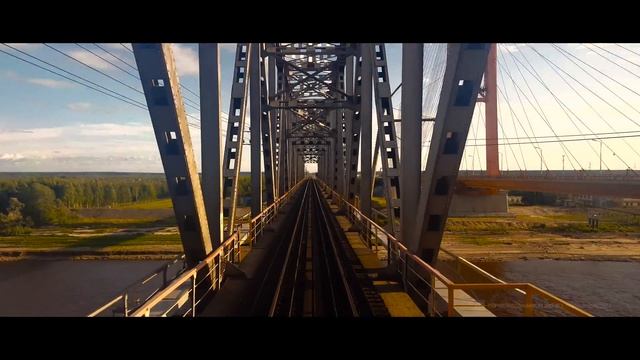 г. Сургут. Железнодорожный мост через р. Обь смотреть онлайн