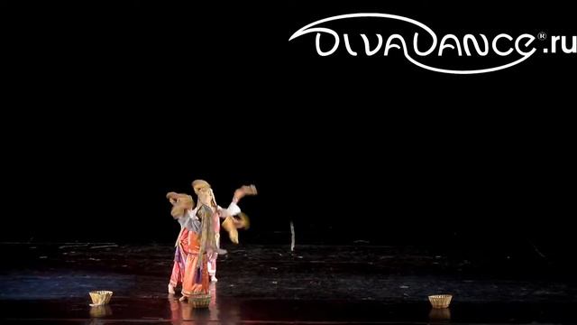 Тунисский базар - восточный народный танец для детей - танцевальная студия Divadance Санкт-Петербур смотреть онлайн