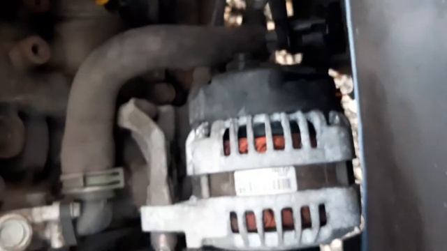 Alternateur Twingo 1 Air 1997 fait du bruit. смотреть онлайн