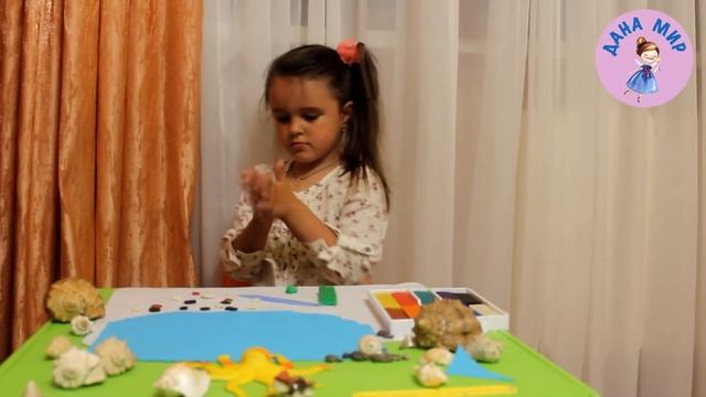 Как сделать аквариум? Аквариум из пластилина делает Дарина Боровик смотреть онлайн