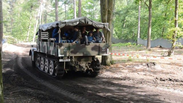 Sd.Kfz 7 on the move! смотреть онлайн