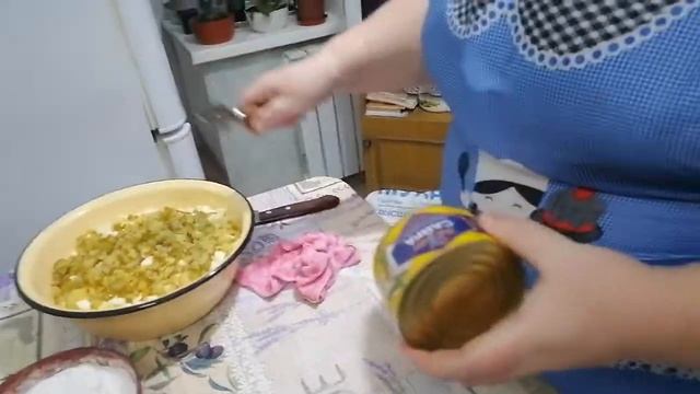 Рыбный салат с рисом. смотреть онлайн