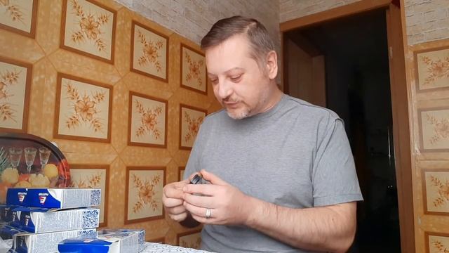 Средство против насекомых. Ловушки. Раптор от тараканов. смотреть онлайн