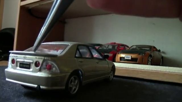 Обзор Lexus IS 300 Kinsmart. Серия Спорткары