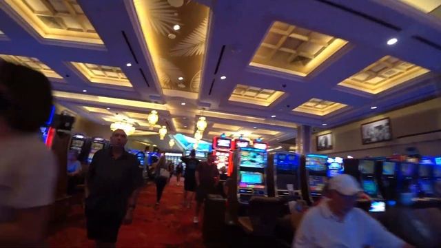 Hard Rock Casino Tampa Florida Walking Tour: How Much Did I Win At The Slots? смотреть онлайн
