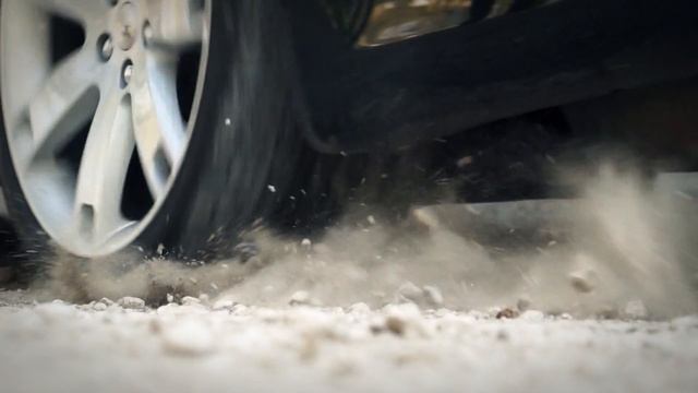 Обзор Maserati quattroporte s 2009 vs Porsche Macan смотреть онлайн