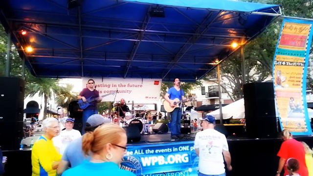 Sweet Caroline at Clematis by Night смотреть онлайн