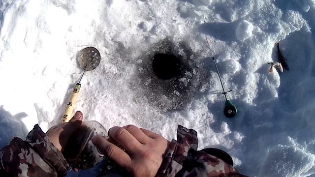 ОЗЕРО БОЛЬШИЕ КАСЛИ ЗИМНЯЯ РЫБАЛКА смотреть онлайн