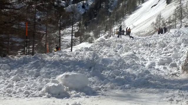 Лавина Австрия Mayrhofen смотреть онлайн