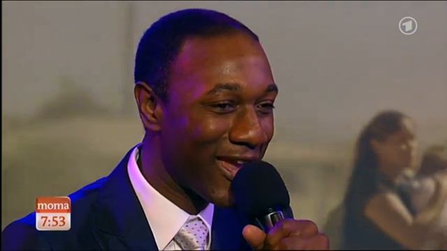 Aloe Blacc - Wake Me Up (Avicii) (Unplugged) смотреть онлайн