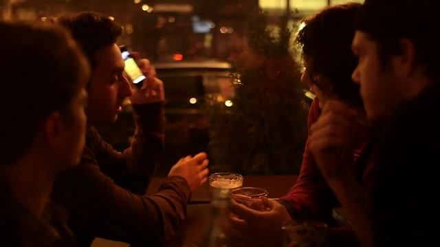 LIVR App - a drinking game смотреть онлайн