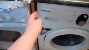 СТИРАЛЬНАЯ МАШИНА на кухне.SAMSUNG DIAMOND.Отжим белья.Неустойчивый баланс.