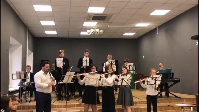 Г.Пучков - "Русский Марш". Исп. духовой оркестр ДМШ им. Аренского. смотреть онлайн