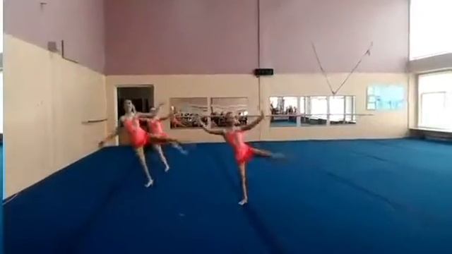 Калининград Спорт Акробатика: Моё выступление 2 упр. смотреть онлайн