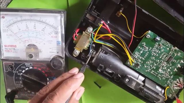 How to Fix / Repairing Radio at Home Easy смотреть онлайн