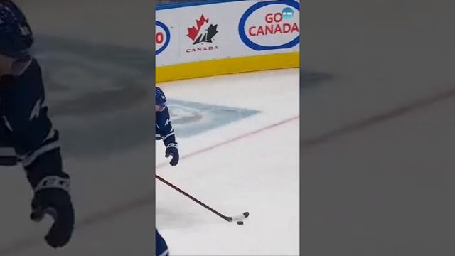Maple Leafs | Pittsburgh Penguins | Morgan Goes End To End For Gorgeous Solo Effort Goal | 60 News смотреть онлайн
