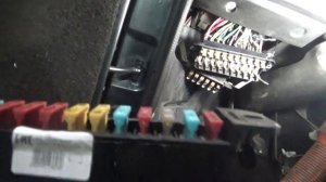 ВАЗ 2121.Замена блока предохранителя на евро.