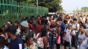 Сотни тысяч мигрантов готовы штурмовать границу США из-за желания Байдена переизбраться