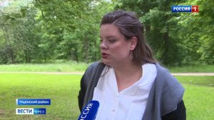 Поэтесса Вера Полозкова читала свои стихи в Спасском-Лутовиново