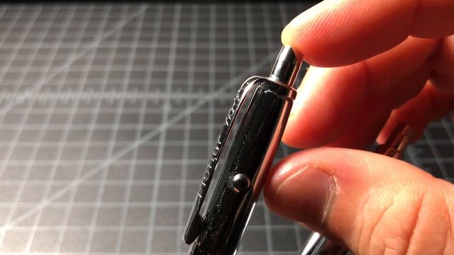 Fisher AG7 Vs CH4 Space Pen Comparison (Which Is Best?)