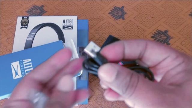 Altec Lansing Slim (Bluetooth Headphone) Unboxing & Review смотреть онлайн