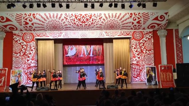 Танец листопад смотреть онлайн