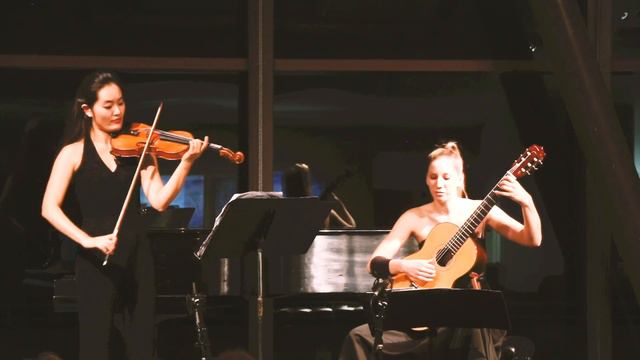 Prima gioventu - Cinema Paradiso by Ennio Morricone: Yu & I Duo смотреть онлайн