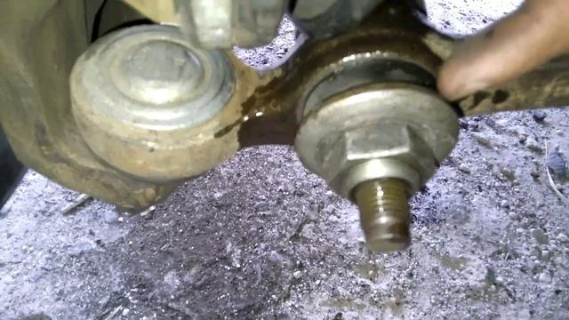 cambio de bujes de las puntas de la barra estabilizadora ( fiat 147 spazio ) смотреть онлайн