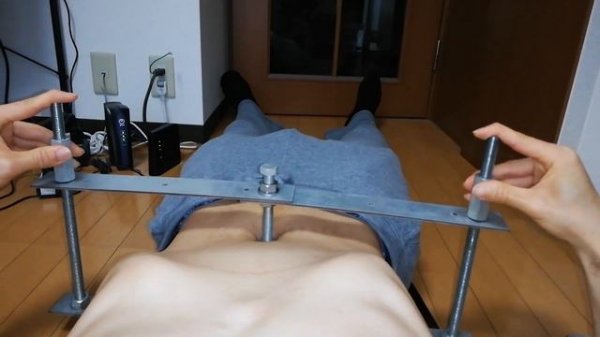 [belly torture][navel torture]