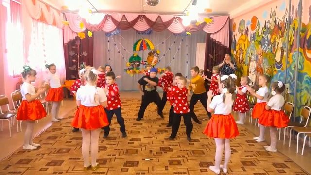 Танец: "Супер - полька" (на любой праздник) смотреть онлайн