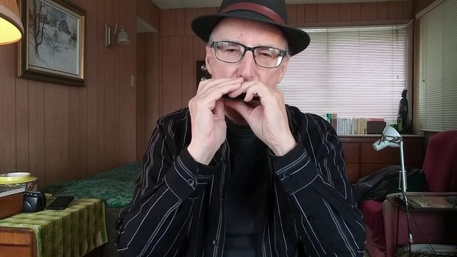 Dance Monkey (Tones and I) harmonica смотреть онлайн