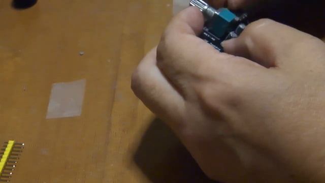 D.I.Y headphone amp.3v. all transistors. max 40mW , need 3V. model RK-190kit. смотреть онлайн