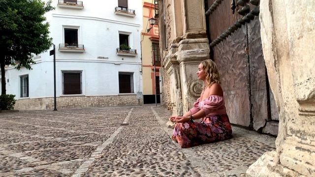 Женская практика Утренняя Медитация состояние Наслаждения Жизнью. Творящая Женская Энергия смотреть онлайн