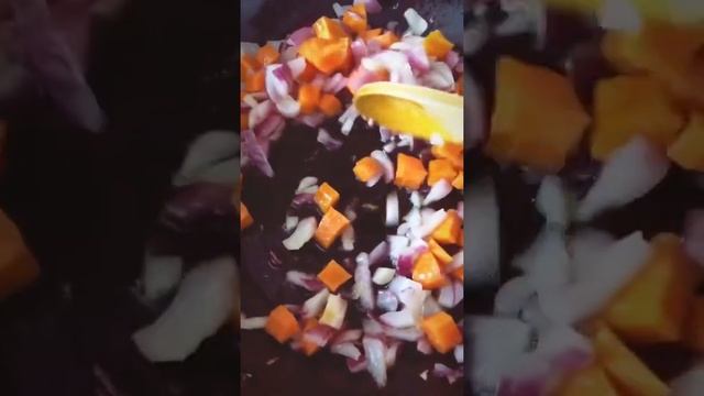 НЕ МЯСНЫЕ ФАРШИРОВАННЫЕ ПЕРЧИКИ. Теперь родные стоят в очереди за добавкой ? смотреть онлайн