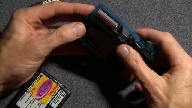 #одноразовий фотоапарат знову у строю! The disposable camera is back in service! смотреть онлайн