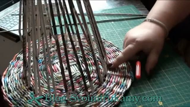 Соломенная шляпа из газетных трубочек своими руками. смотреть онлайн