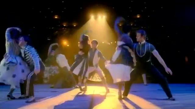 Dancing Through Life - WICKED the Musical смотреть онлайн