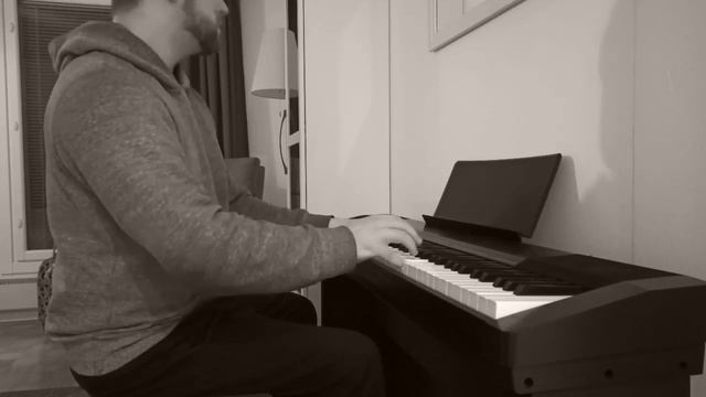 Petroskoin poika Sergei - Piano Improvisaatio смотреть онлайн