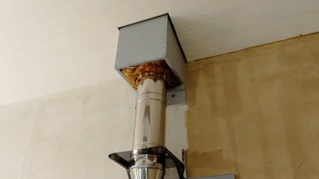 Каминная топка Mila 24 гильотина с водяным контуром смотреть онлайн