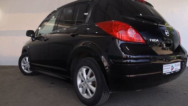 Nissan Tiida '2013 смотреть онлайн