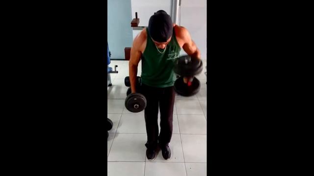 Treino Combinado De Biceps (Martelo 28kg Cada Lado + Martelo Duplo 12 Kg Cada Lado)