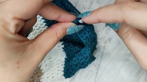 Резинка для готового изделия крючком.