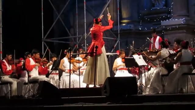 Concierto de Navidad de Giuseppe Torelli смотреть онлайн