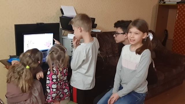 КАК ДЕЛА В ШКОЛЕ\\\Иногда делаю сама смотреть онлайн